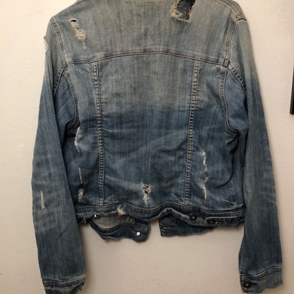 Torrid Distressed Blue Denim Jean Jacket size 0 - Picture 3 of 4